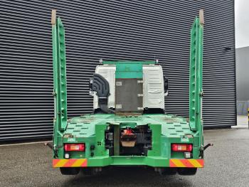 Volvo FM 500 6x2 / MACHINE TRANSPORT / HYDRAULIC RAMPS.
